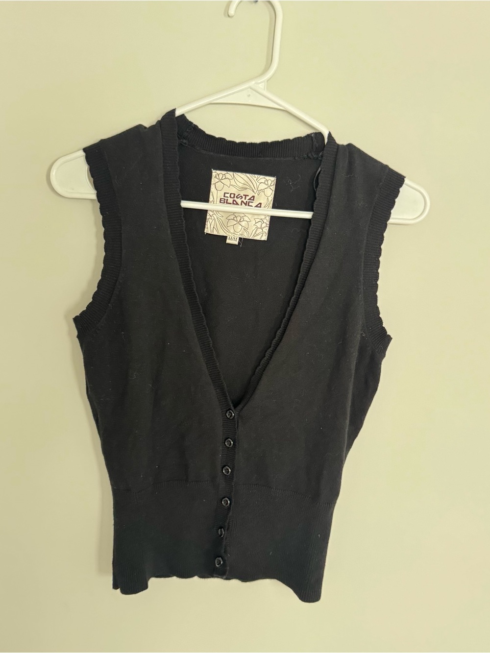 Costa Blanca Black office siren Sleeveless V-Neck Button Front Knit Top